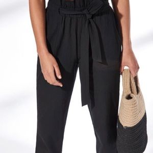 Kendall & Kylie Paperbag Waist Pants.